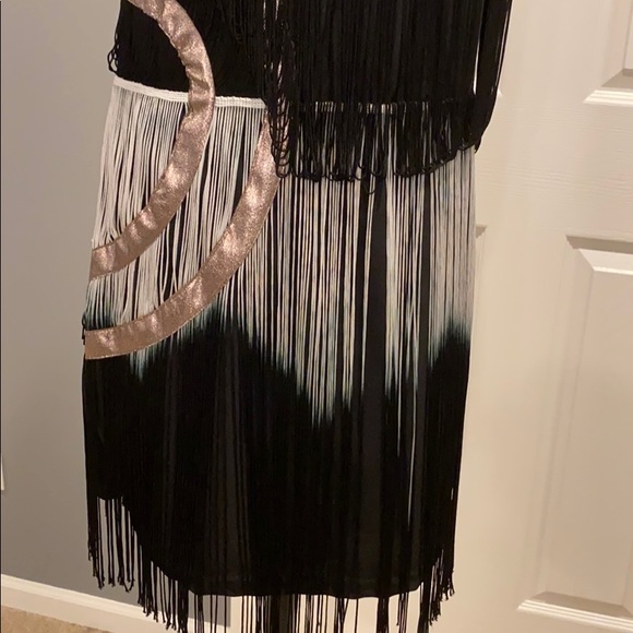 Dress - Picture 5 of 6